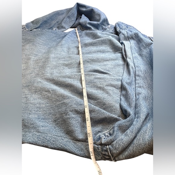 L.L. Bean Vintage Denim Button Front Shirt Long Sleeve Blue XL Heritage Classic - Picture 6 of 9